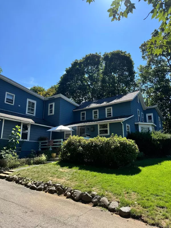 52 Raymond Street #B, Darien, CT 06820
