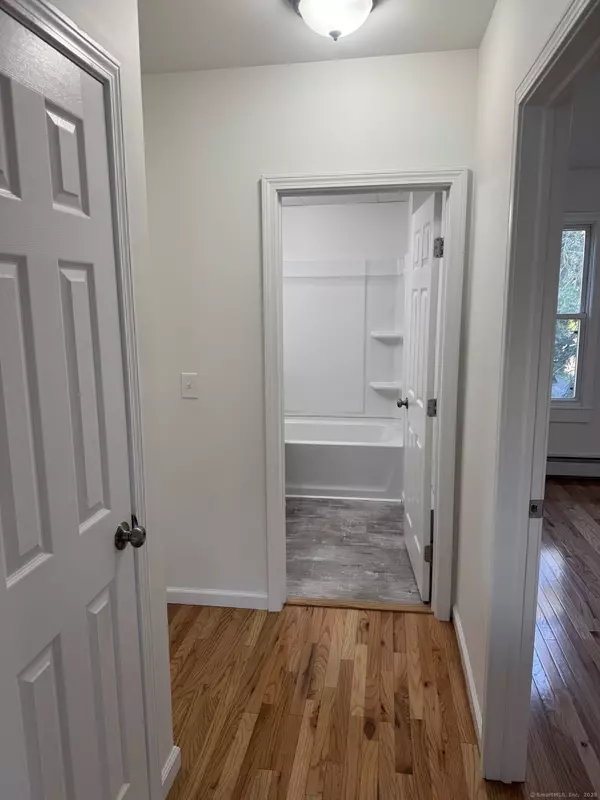 New Britain, CT 06053,450 Allen Street #2