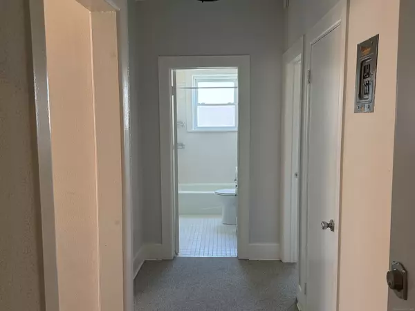 Stamford, CT 06902,77 Glenbrook Road #APT 203