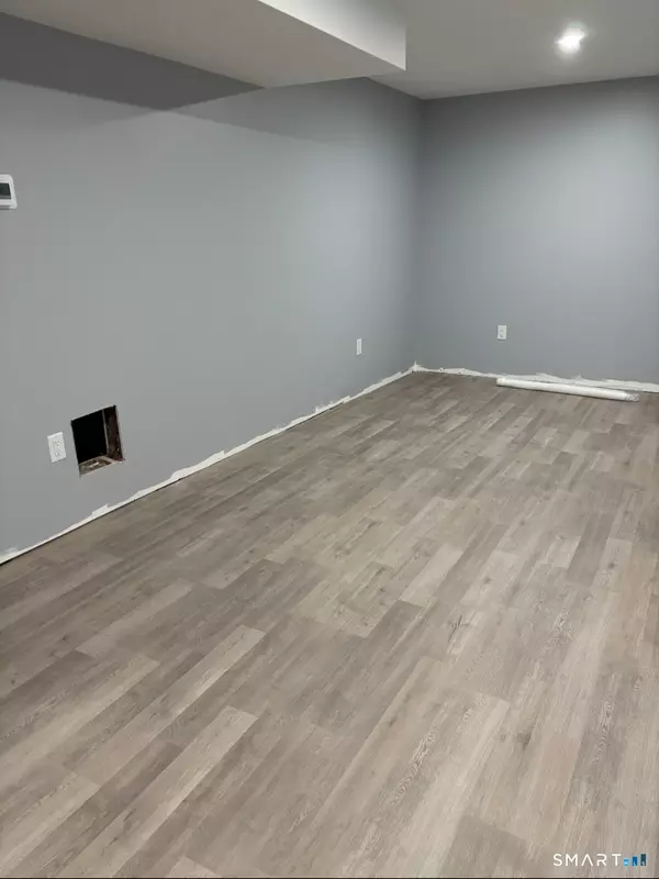 Colchester, CT 06415,31 Joseph Lane