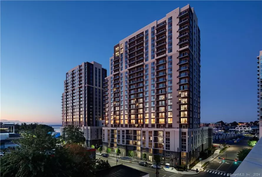 850 South Pacific Street #321, Stamford, CT 06902