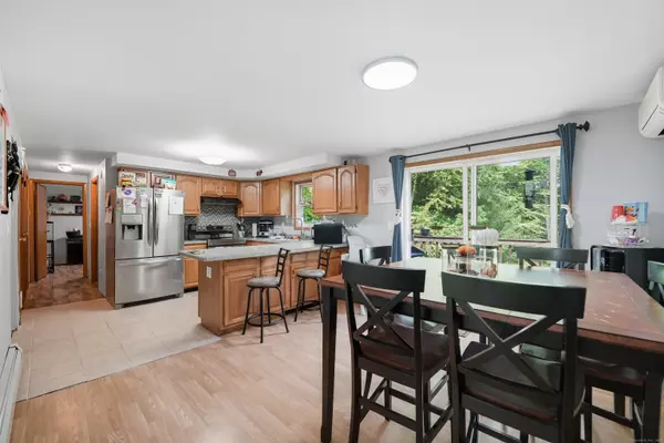 Woodstock, CT 06281,381 Bungay Hill Road