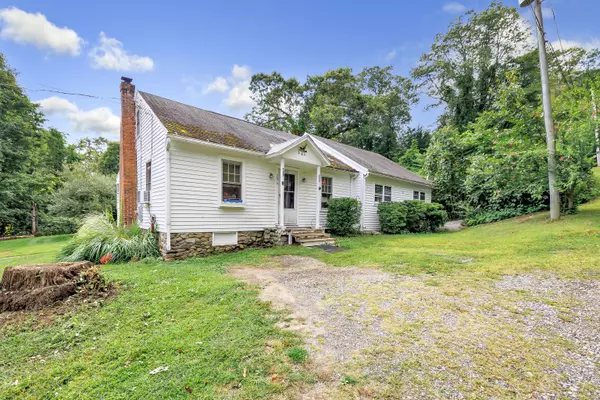 Beacon Falls, CT 06403,206 Cook Lane