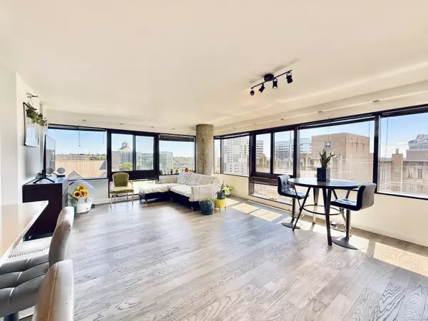 Stamford, CT 06901,127 Greyrock Place #1112