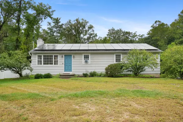 94 Laurel Hill Road, Brookfield, CT 06804