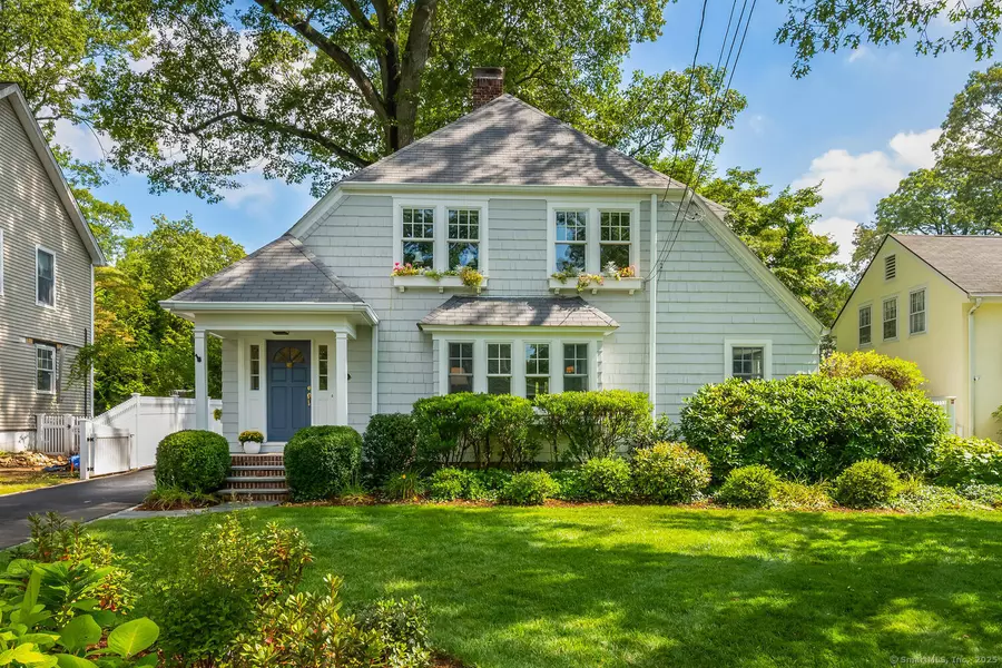 15 Sunnyside Avenue, Darien, CT 06820