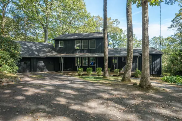 118 Lake Drive, Bethlehem, CT 06751