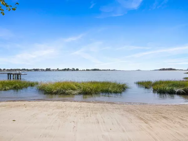 Norwalk, CT 06854,58 Shorefront Park