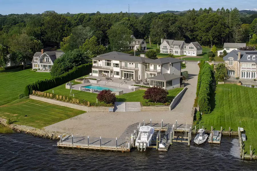 20 Saltus Drive, Old Saybrook, CT 06475