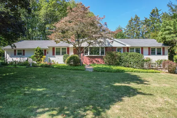 84 Highland Park Road,  North Haven,  CT 06473