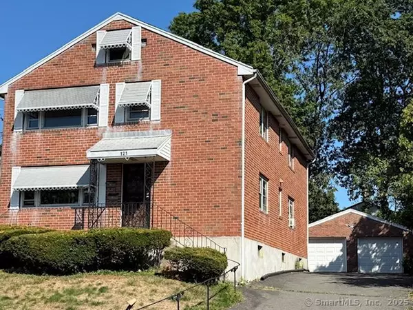 121 Pinehurst Avenue, New Britain, CT 06053