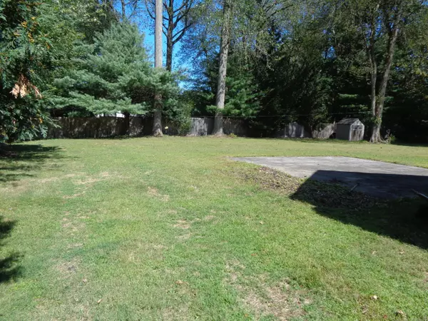 Darien, CT 06820,531 Hollow Tree Ridge Road