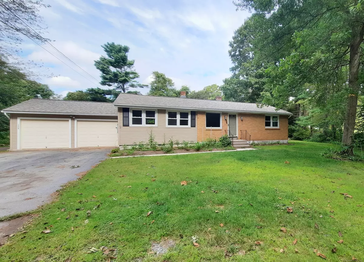 Woodstock, CT 06281,130 Tripp Road