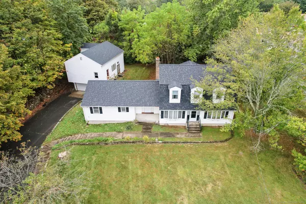 Watertown, CT 06795,921 Buckingham Street