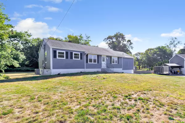 North Haven, CT 06473,38 Pine River Road