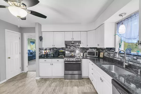 Hamden, CT 06514,68 Nutmeg Hill Road