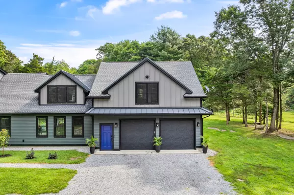 Old Lyme, CT 06371,34 Johnny Cake Hill Road