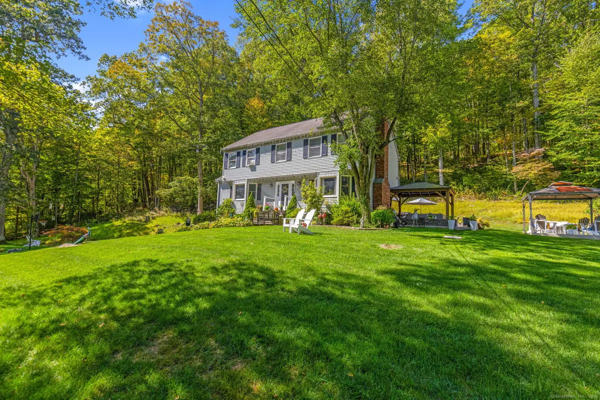 Newtown, CT 06470,184 Sugar Street