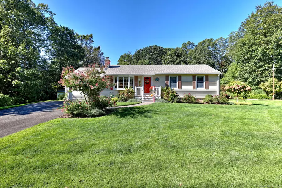 4 Christopher Drive, Milford, CT 06460