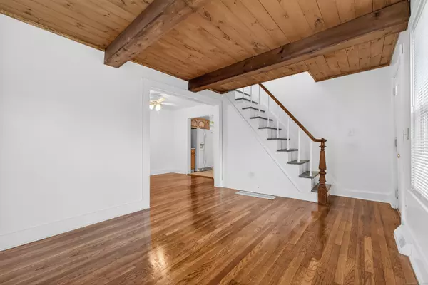 Norwich, CT 06360,153 Otrobando Avenue