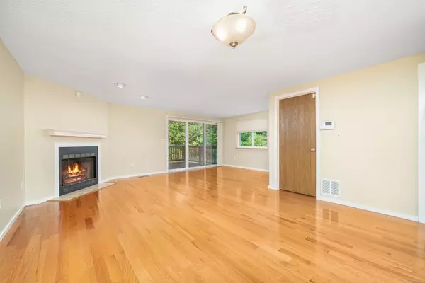 25 Sunridge Lane #25, Cromwell, CT 06416