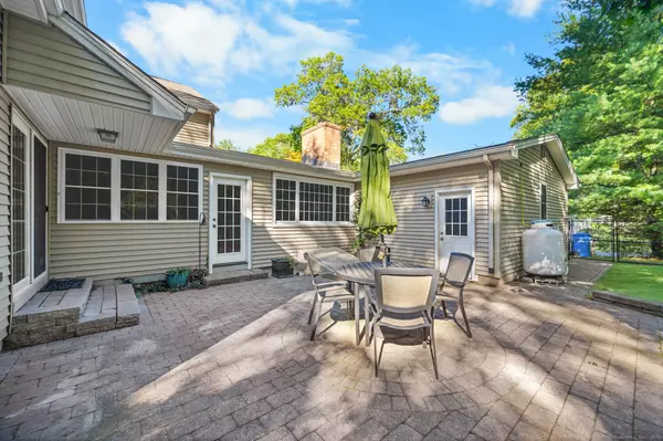 Manchester, CT 06040,558 Spring Street