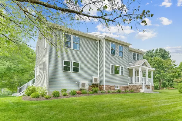 91 Thorpe Avenue, Wallingford, CT 06492