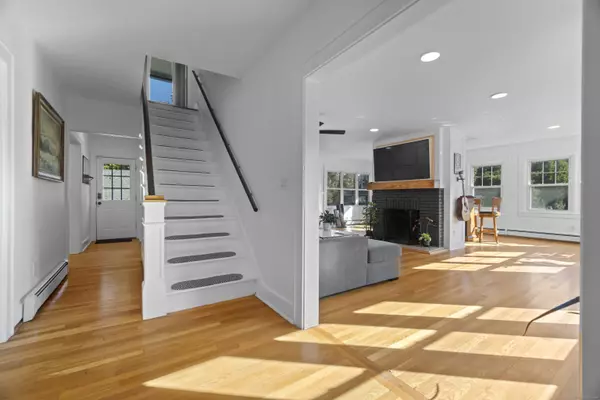 New London, CT 06320,165 Plant Street