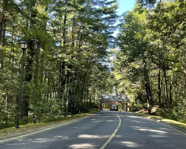 Farmington, CT 06032,134 Tunxis Village #134