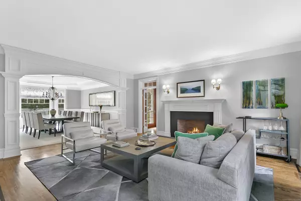 Westport, CT 06880,3 Bolton Lane