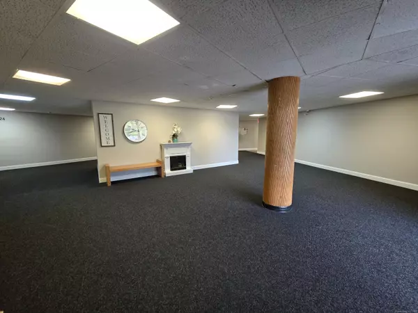 Cromwell, CT 06416,1209 Cromwell Hills Drive #1209