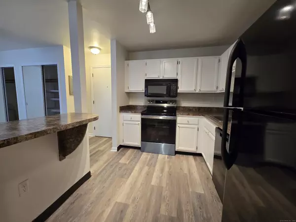 Cromwell, CT 06416,1209 Cromwell Hills Drive #1209