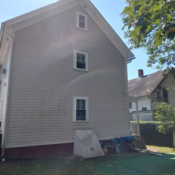 New London, CT 06320,49 Belden Street