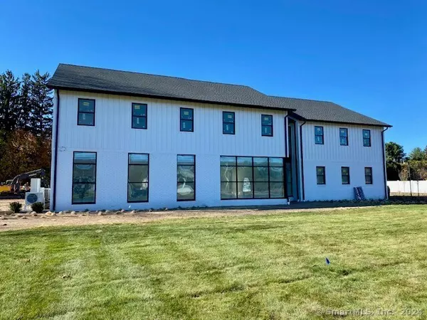 Hamden, CT 06518,4130 Whitney Avenue #2