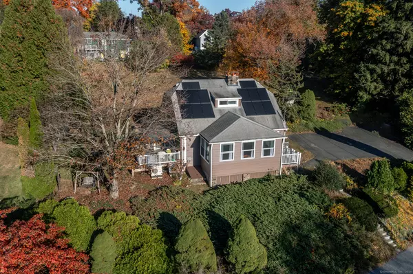 5 Windmill Road, New Fairfield, CT 06812