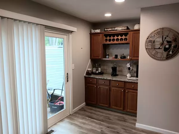 Waterbury, CT 06705,380 Hitchcock Road #112