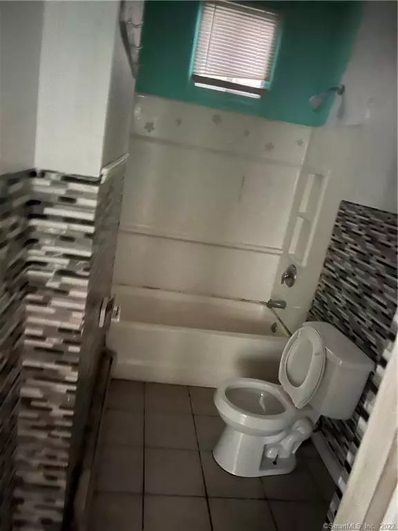 New Haven, CT 06513,89 Woolsey Street