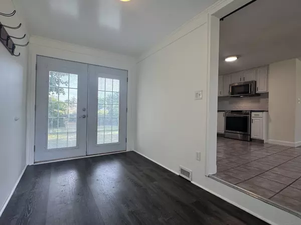 East Haven, CT 06512,231 Kenneth Street