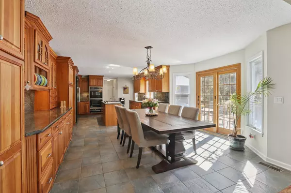 New Fairfield, CT 06812,6 Pinewood Drive