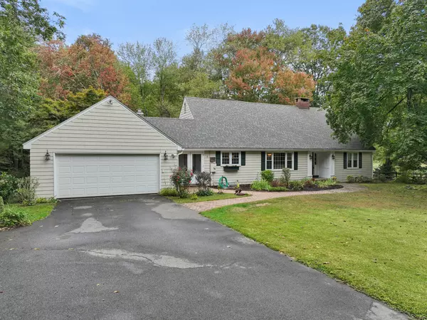 107 West Mountain Road, Simsbury, CT 06092