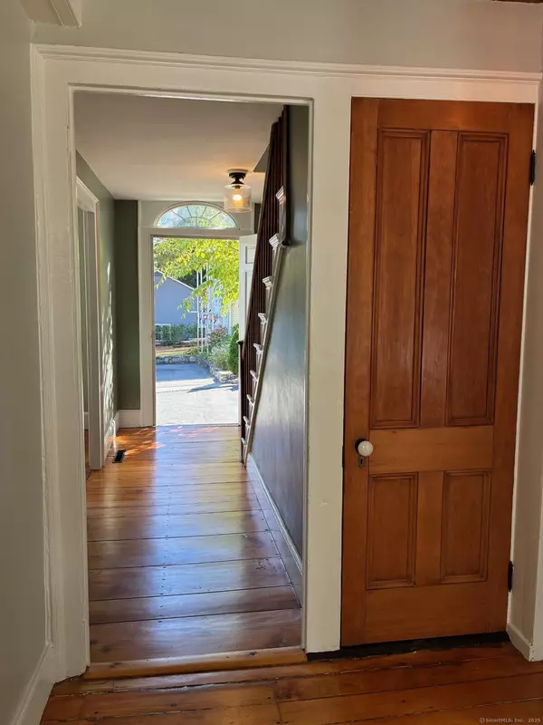 Chester, CT 06412,14 Maple Street