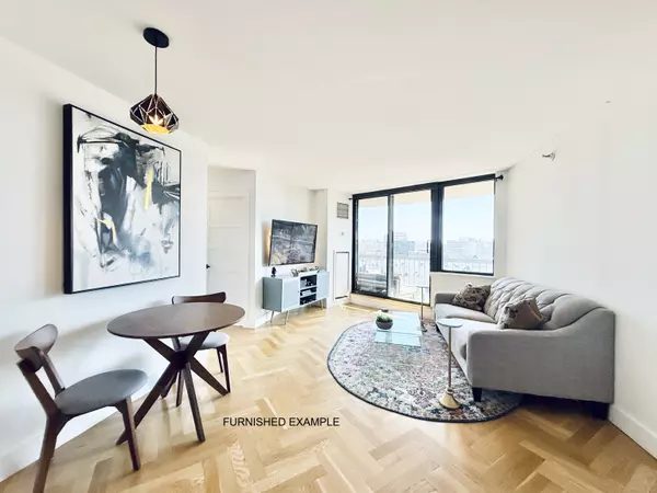 Stamford, CT 06901,25 Forest Street #8C