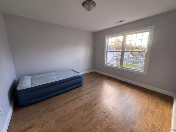 Bridgeport, CT 06606,793 Pond Street