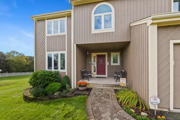 Bristol, CT 06010,49 Pondview Lane