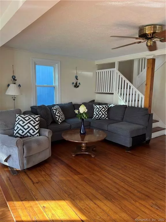 Milford, CT 06460,48 Lawrence Avenue