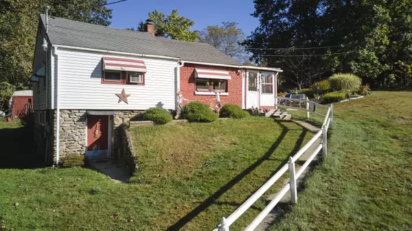 Woodstock, CT 06281,19 A Route