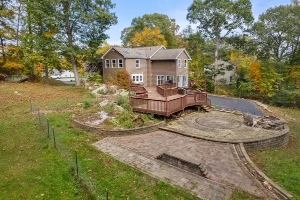 Colchester, CT 06415,80 Sashel Lane