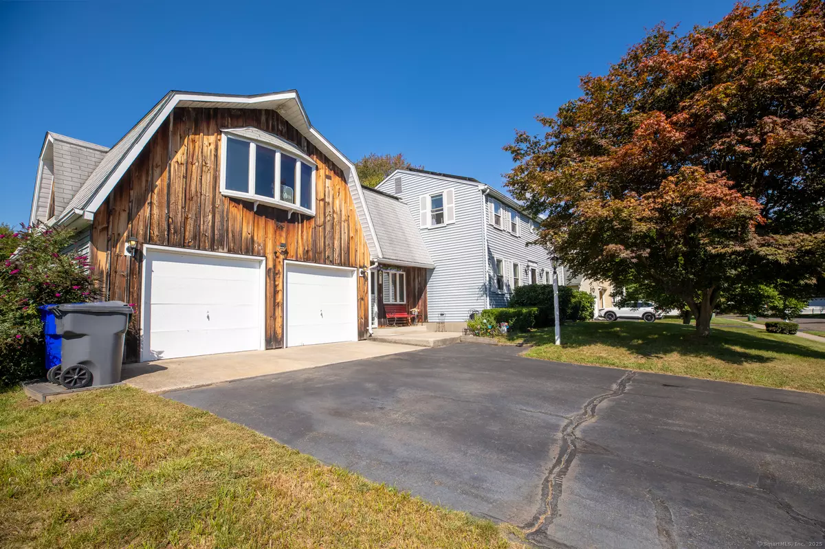 Enfield, CT 06082,13 Plainfield Street