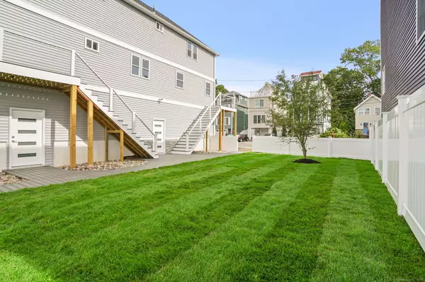 44 Beachland Avenue, Milford, CT 06460