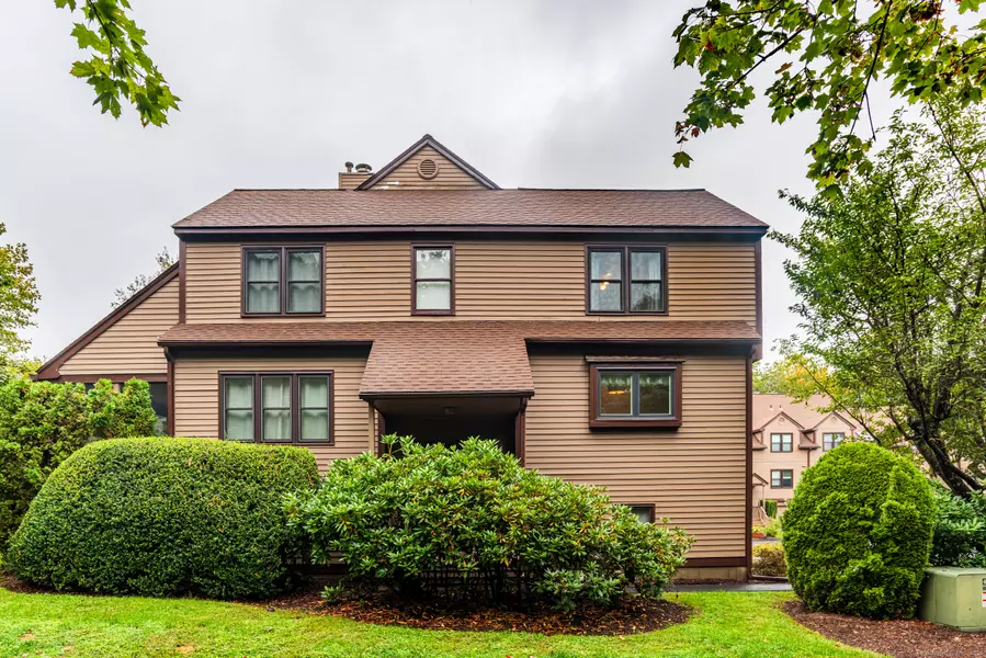 26 Edgehill Circle #26, Monroe, CT 06468